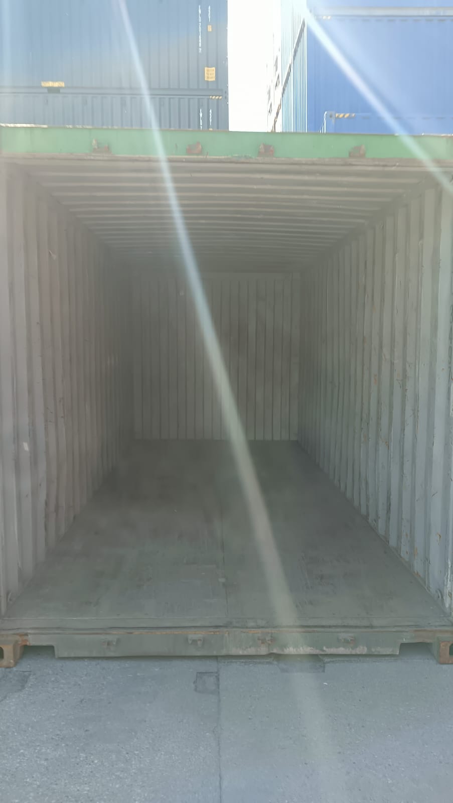 Kontener morski 20 DV CW / 6 metrowy / sprzedam Kontener morski 20 DV CW / 6 metrowy / sprzedam